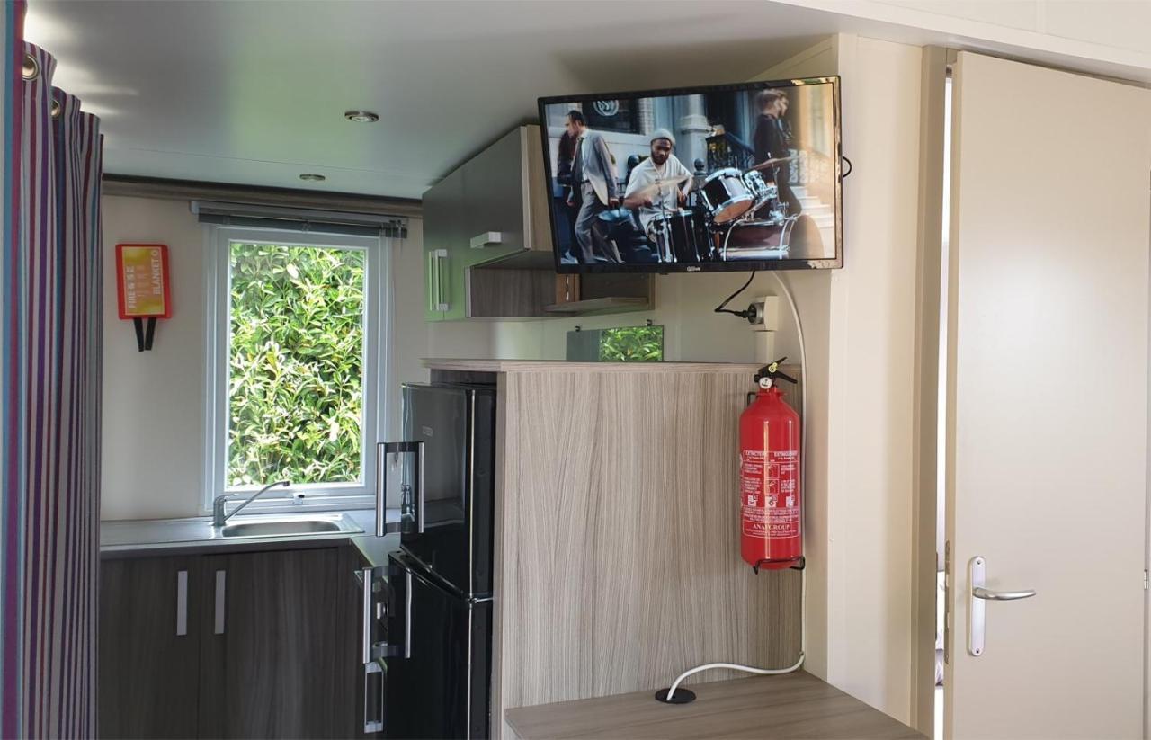 Mobil Home 6-8 Places Parcelle 4 Climatise Biville-sur-Mer Exterior photo