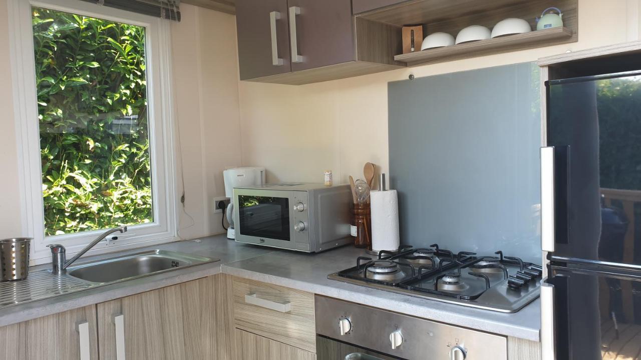 Mobil Home 6-8 Places Parcelle 4 Climatise Biville-sur-Mer Exterior photo